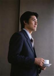 IE4 的 模 式 对 话 框 设 计