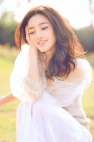 王丽坤最新的男生们的宅男女神