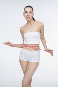 你好 宝宝八个月今天从床上摔地下了 抱起来哭了一会 