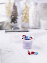 垫下巴能用吸收线吗