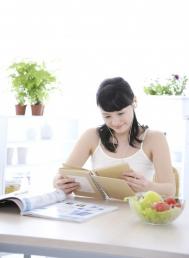 鹰钩鼻和隆鼻区别