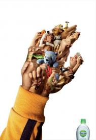 《dettol instant hand sanitizer 创意广告设计》