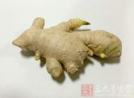 哺乳期掉头发很厉害怎么办 新妈妈掉发处理