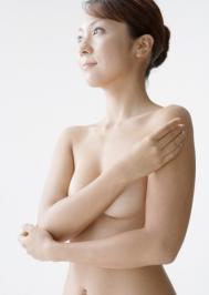 注意饮食改善血尿酸高的情况