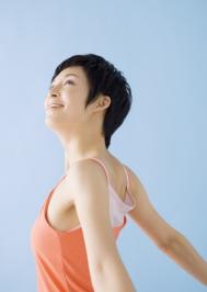 两男为她在皇上面前大闹不休