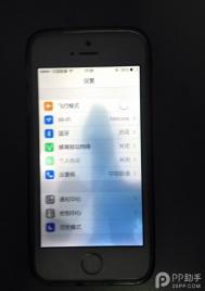 iPhone5s泡了酒精之后就变成大杯具了