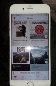 iphone6s plus三种屏幕发黄的原因及问题解释