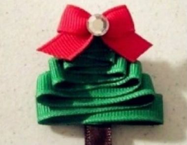 简单绸带圣诞树手工教程 简单又漂亮的缎带圣诞树