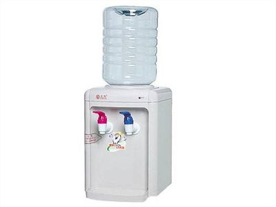 饮水机怎么清洗 饮水机的注意事项