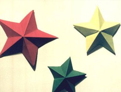 五角星剪纸步骤图解 超简单的五角星折纸方法
