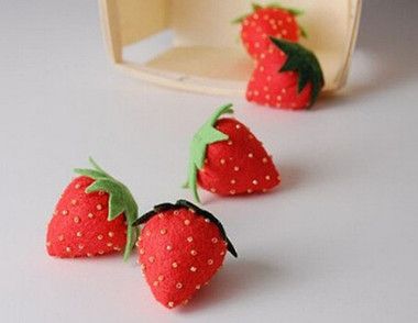 巧用织布制作草莓手工教程