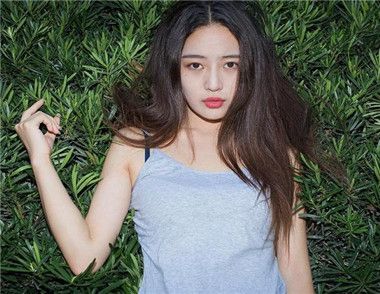 哪些星座女的皮肤白到发光