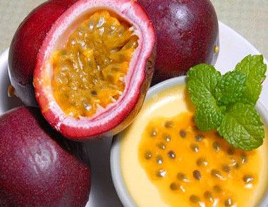 一天吃几个百香果比较好 吃百香果会上火吗