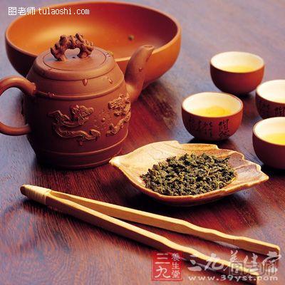 下午喝乌龙茶，健脾消食，保持运化