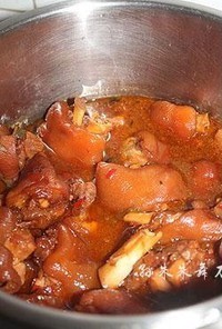 qq飞车哪有红色雪怪,qqlive可以看欧冠吗,怎么