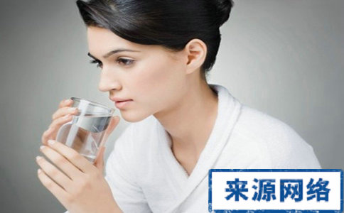 【图】喝水的五大误区|为什么说感冒多喝水是