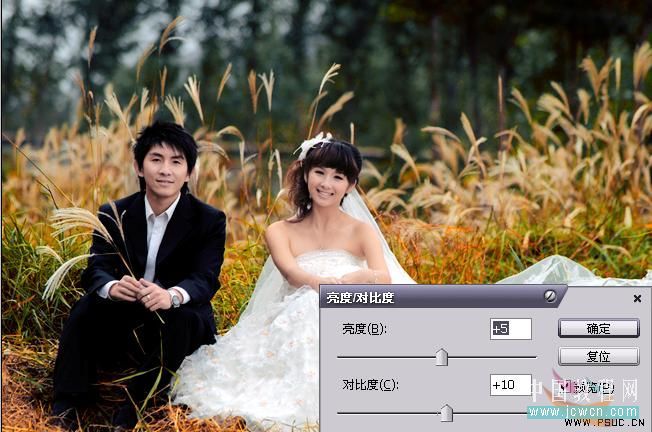 Photoshop数码后期教程：让发灰的婚片变的温暖_中国