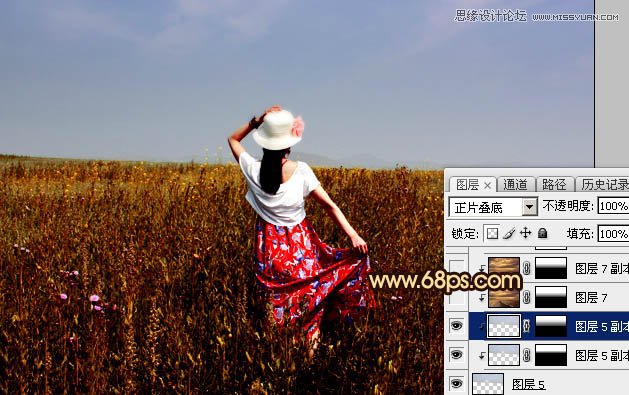 Photoshop调出草丛美女唯美冷色效果图,PS教程,图老师教程网