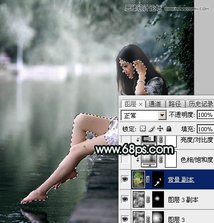 Photoshop调出河边女孩唯美蓝色效果,PS教程,图老师教程网