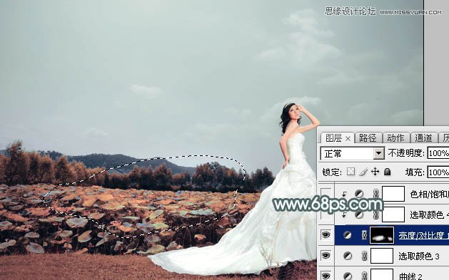 Photoshop调出外景婚片古典冷色效果,PS教程,图老师教程网