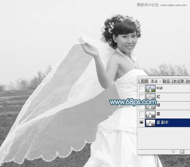 Photoshop巧用通道抠出外景透明的婚纱教程,PS教程,图老师教程网