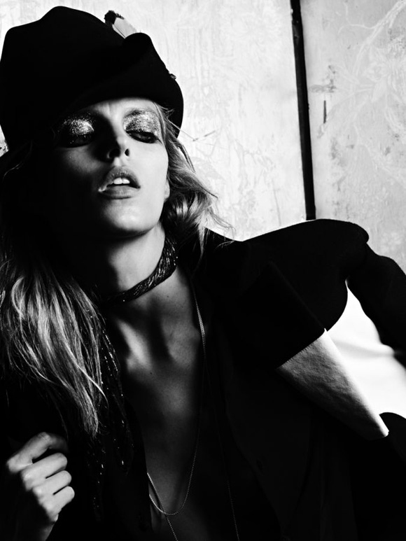 Anja Rubik摄影作品:V 72 Pre-A ’11