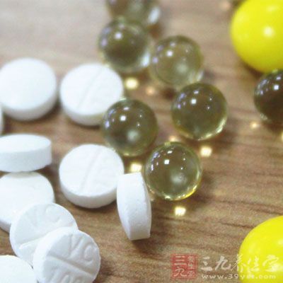 宝宝的鼻炎最好不要长期用药物治疗