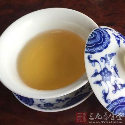 不宜多喝茶水