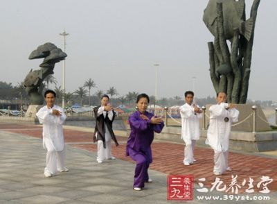 剑法意识与眼神有很大关系