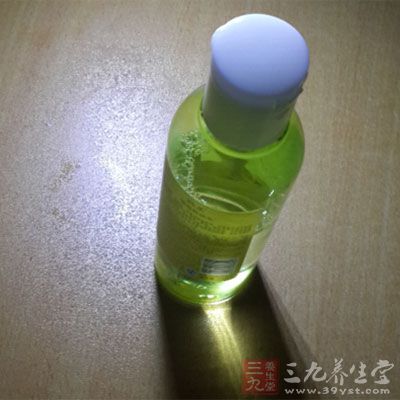 大多数的化妆品都防护UVB紫外线