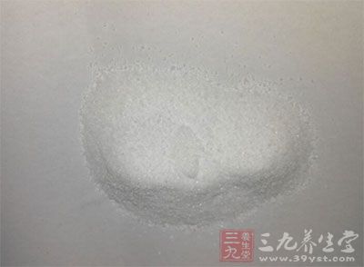 高盐的食物易使乳房胀大