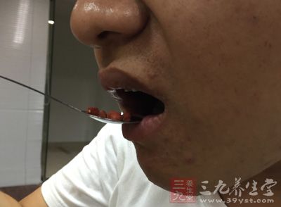 男人吃饭太快危害大