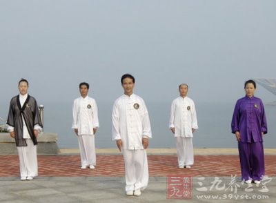 有人称练太极拳为合太极是很有道理的