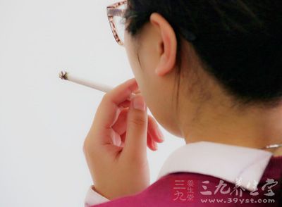 吸烟的人群比不吸烟人群发生急性心肌梗死的危险性增加3倍