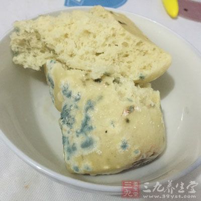 不能吃发霉的食物