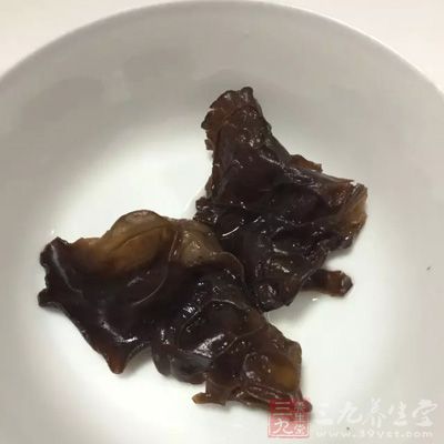 黑木耳的含铁量是所有食物中最高的