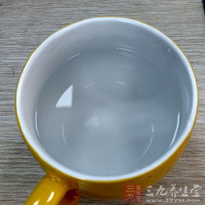 此时必须补充大量的水分