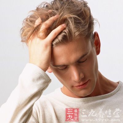 由于男性往往在很长时间内难以得到诊疗，因此更可能出现自杀等严重后果。