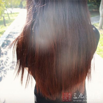 头发也能透露女人的性格命运