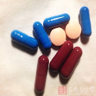 使用一些抗焦虑的药物