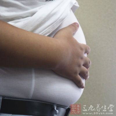 偶尔肚脐眼疼、腹痛可能是晚上睡觉时腹部受凉