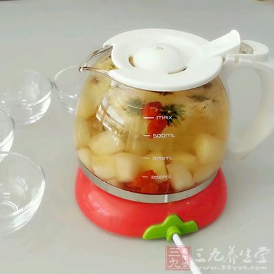 川贝鲜梨茶