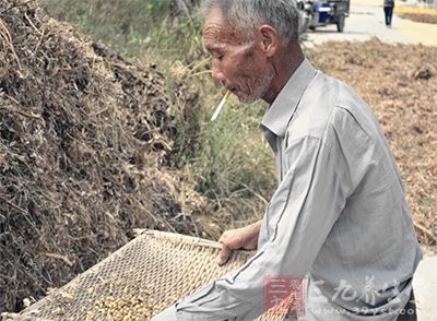 骨质增生即俗称为骨刺，又称骨赘