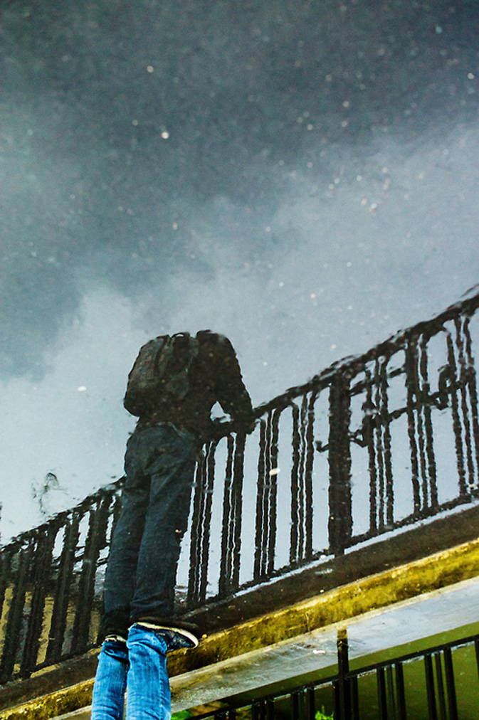 雨天倒影怎么拍