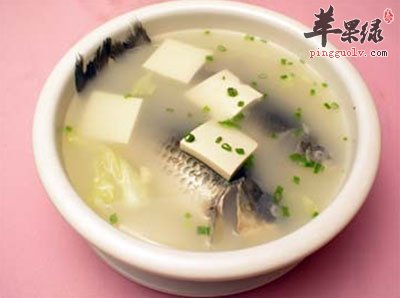 鲫鱼豆腐汤.jpg