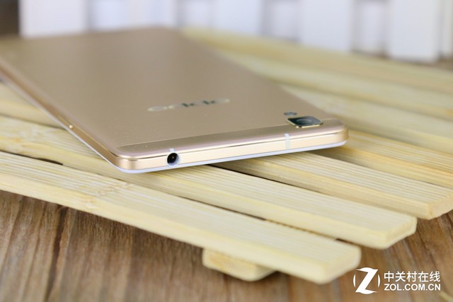 金属机身+全局闪拍 十年诚品OPPO R7评测（勿发布） 