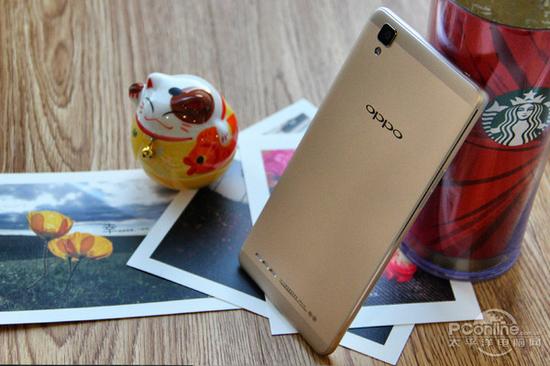 扎实的做工颜值高 OPPO A53手机评测