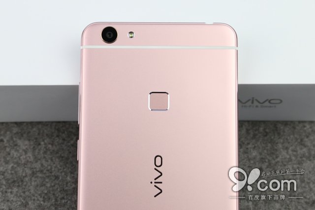 大屏全金属2.5D屏 vivo X6Plus开箱