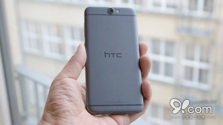 与iPhone 6极为相似 HTC One A9 上手体验