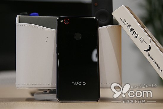 nubia Z11 mini评测：1499元小屏拍照机